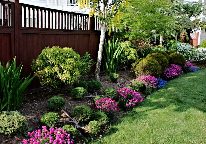 Seasonal Landscaping Maintenance